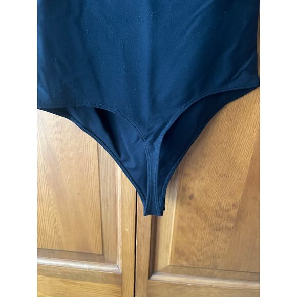 Abercrombie & Fitch Women's Seamless One Shoulder Sleeveless Bodysuit Black SZ M - Picture 7 of 11